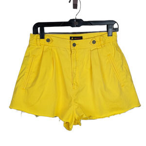 Vintage Liz Sport Liz Claiborne Cutoff Pleated Shorts Yellow Size 12